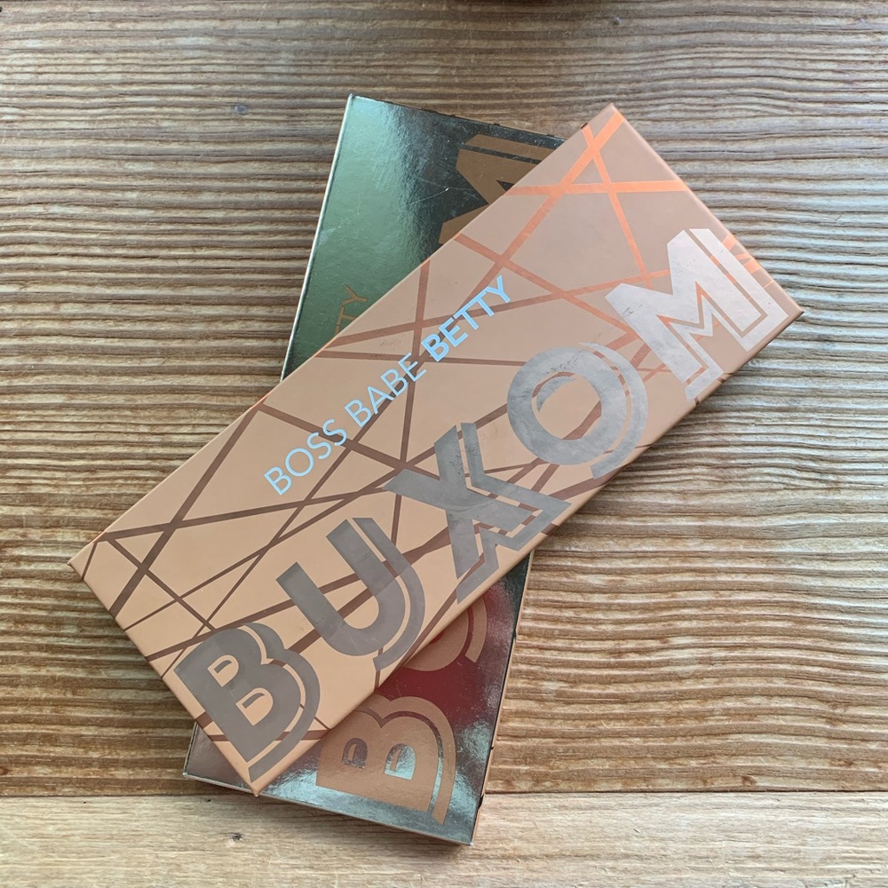 🎉HP🎉 New Buxom Boss Babe Betty Eyeshadow Palette - Picture 2 of 10